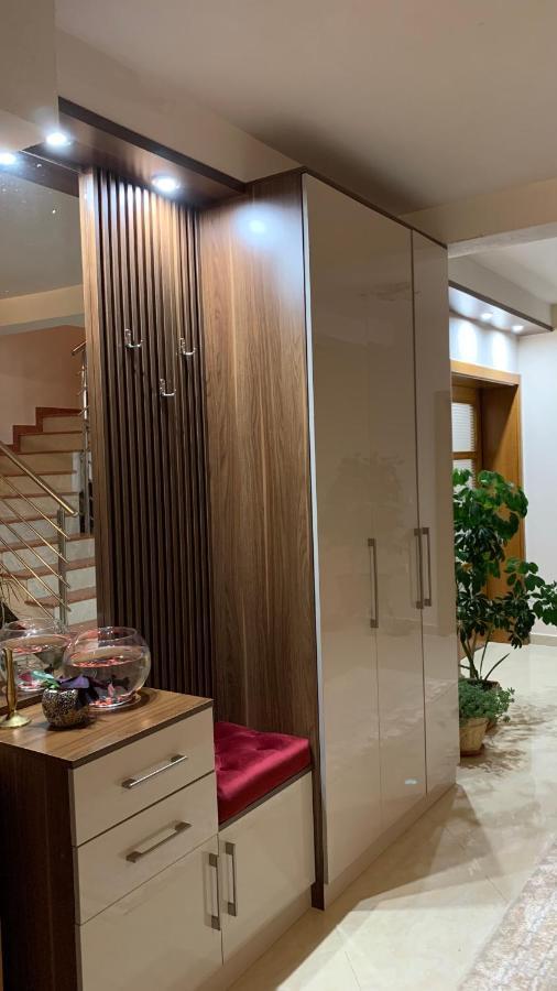 Guest House Nuhii อุลซิน ภายนอก รูปภาพ