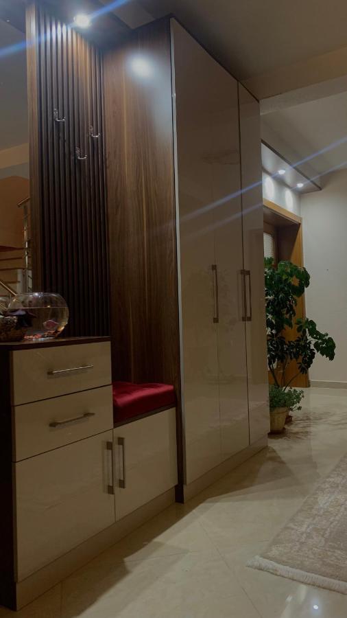 Guest House Nuhii อุลซิน ภายนอก รูปภาพ
