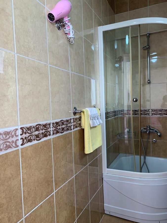Guest House Nuhii อุลซิน ภายนอก รูปภาพ